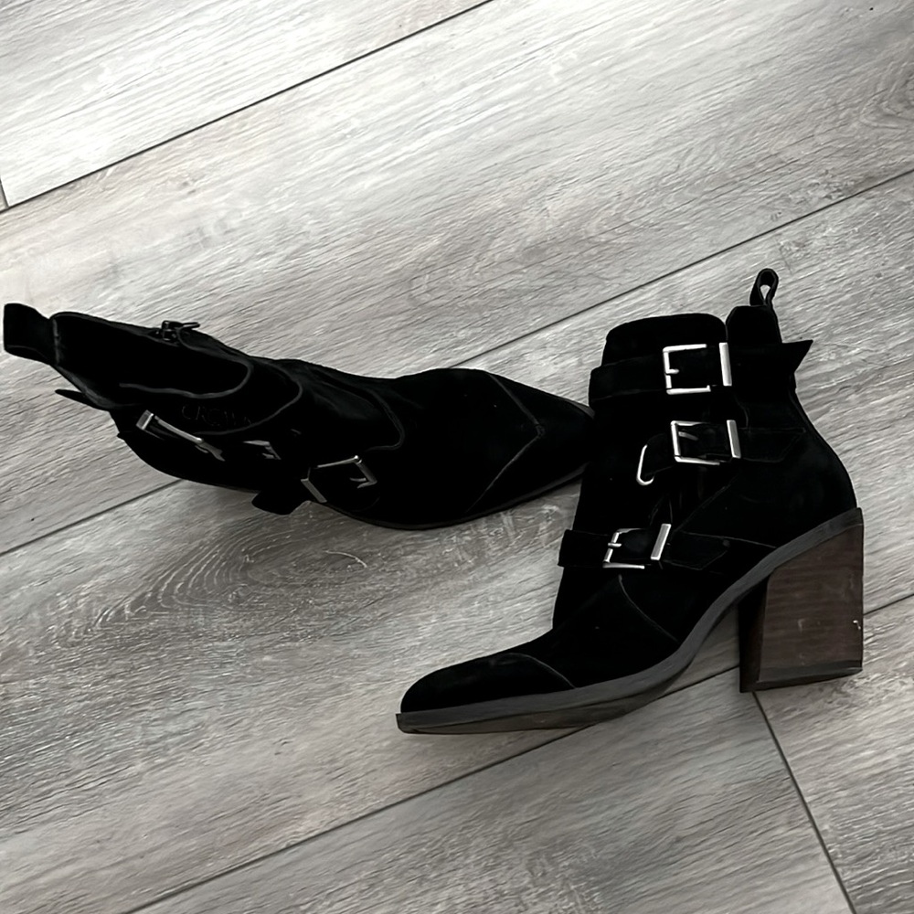 Crown Vintage Stralla Western Boots Size 8M